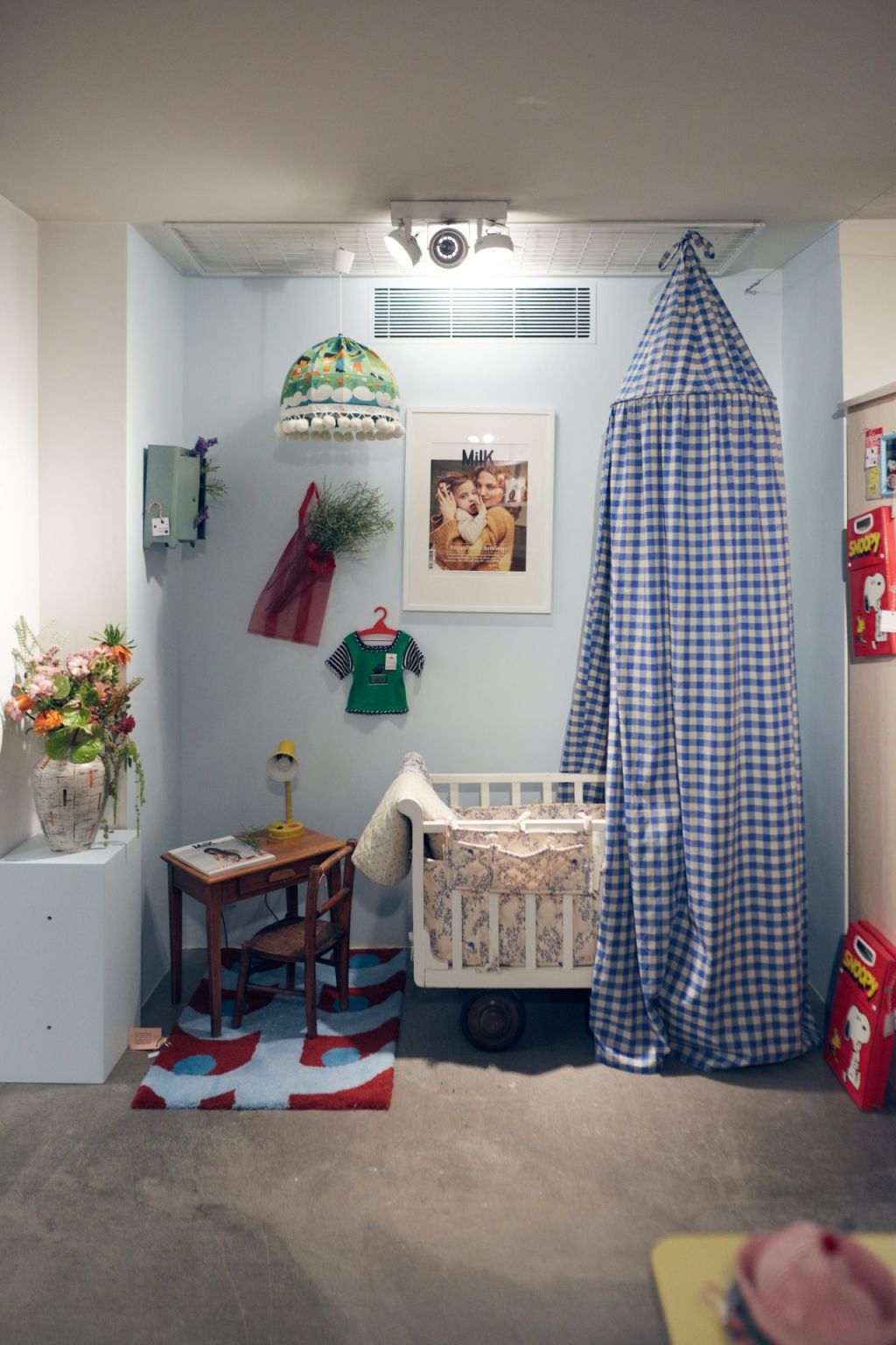 Milk X Bonton : la mode enfantine célébrée lors d’un Pop-up parisien 4 250326 popup bonton 09 1024x1536 1